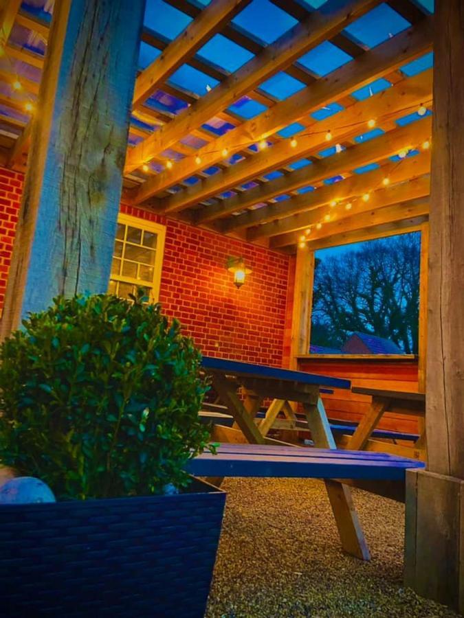 The Kings Arms - Fleggburgh Villa Luaran gambar